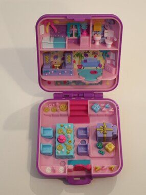 Polly Pocket Birthday Party Compact Bluebird Mattel 2018